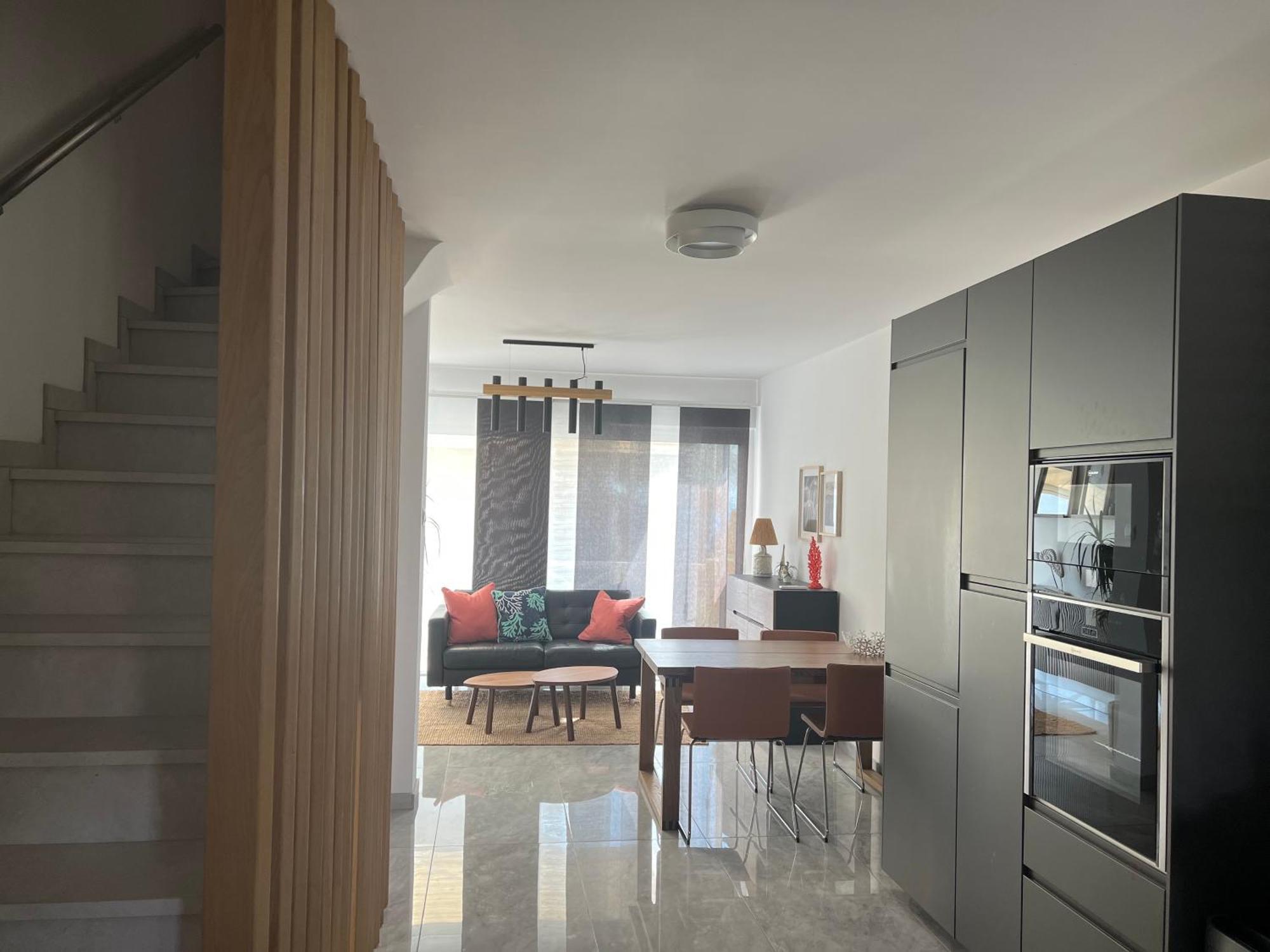 Modern Seaview Townhouse In Coral Bay (Adults Only) Apartman Péjia Kültér fotó